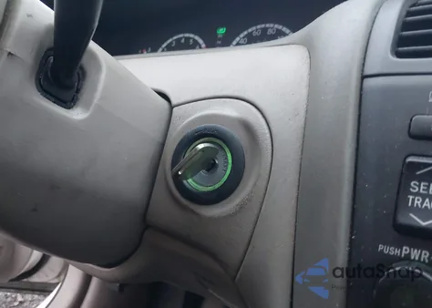 2001 Toyota Avalon Xl from USA, damaged, VIN 4T1BF28B91U121866